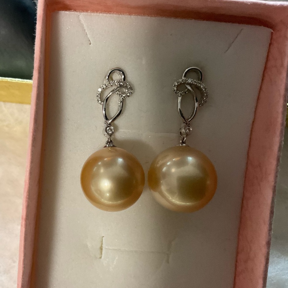 14K White Gold Champagne Color South Sea Pearls